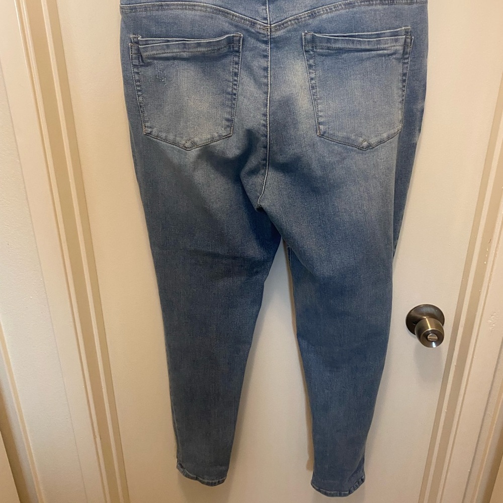 Democracy Light Blue Women's Skinny Jeans - Picture 6 of 7